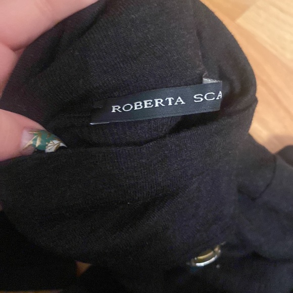 Roberta Scarpa Embellished Turtleneck - 8 - Picture 3 of 3